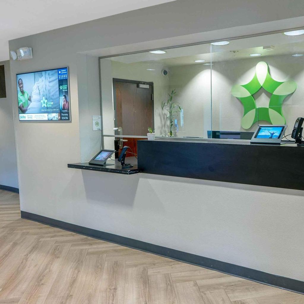 Photograph of Extended Stay America Suites - San Diego - Mission Valley - Stadium
