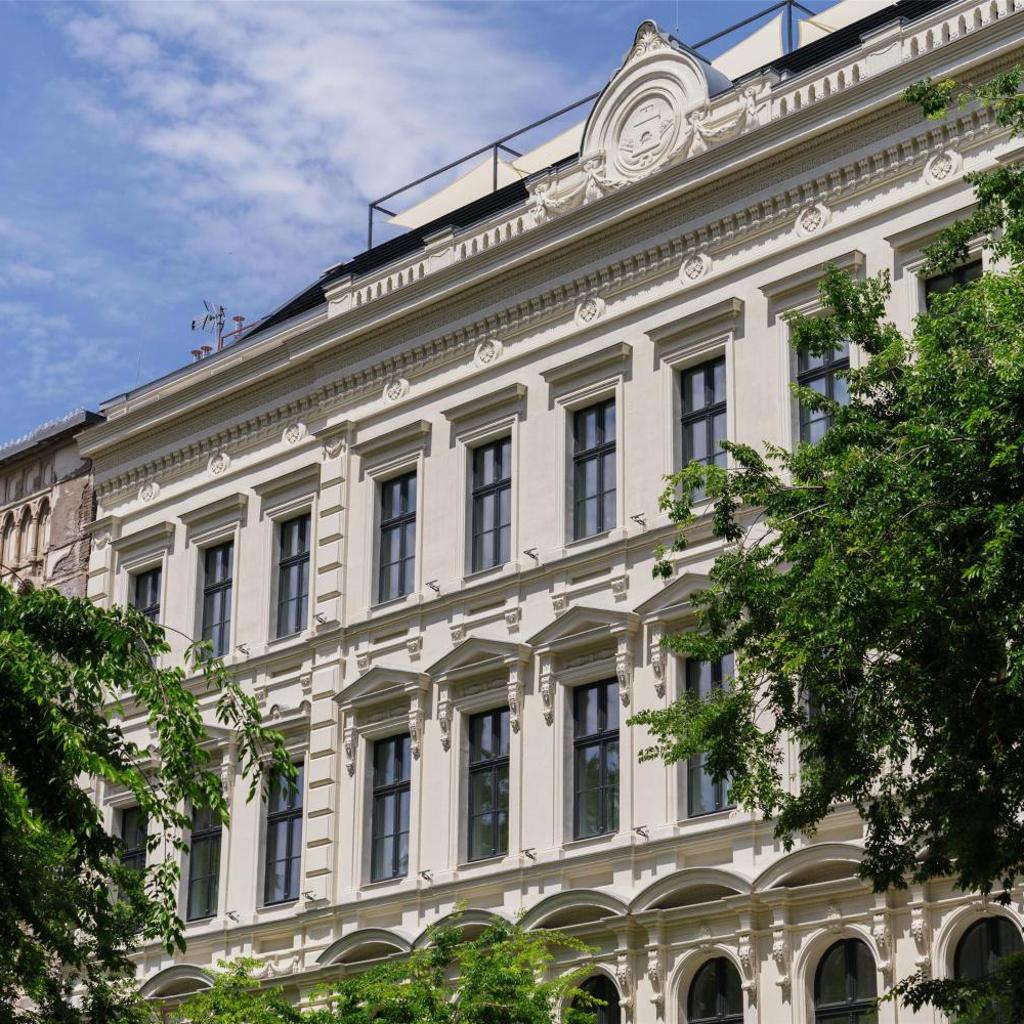 Radisson Collection Hotel, Basilica Budapest — 