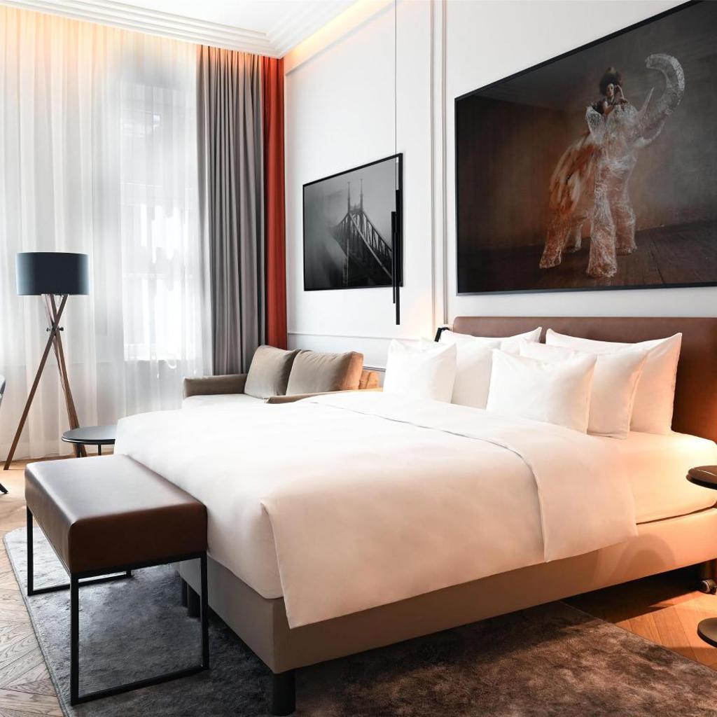 Radisson Collection Hotel, Basilica Budapest — 