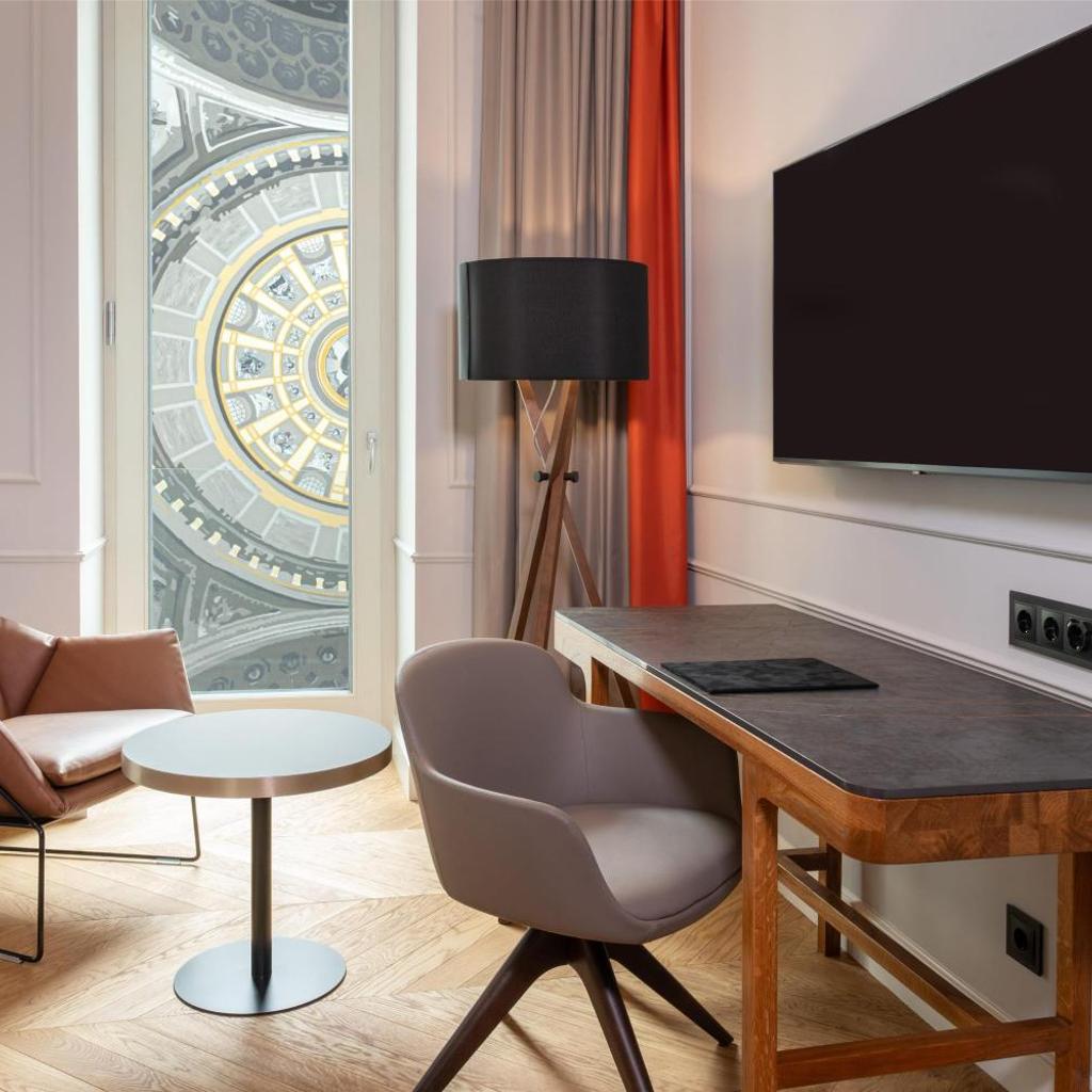Radisson Collection Hotel, Basilica Budapest — 