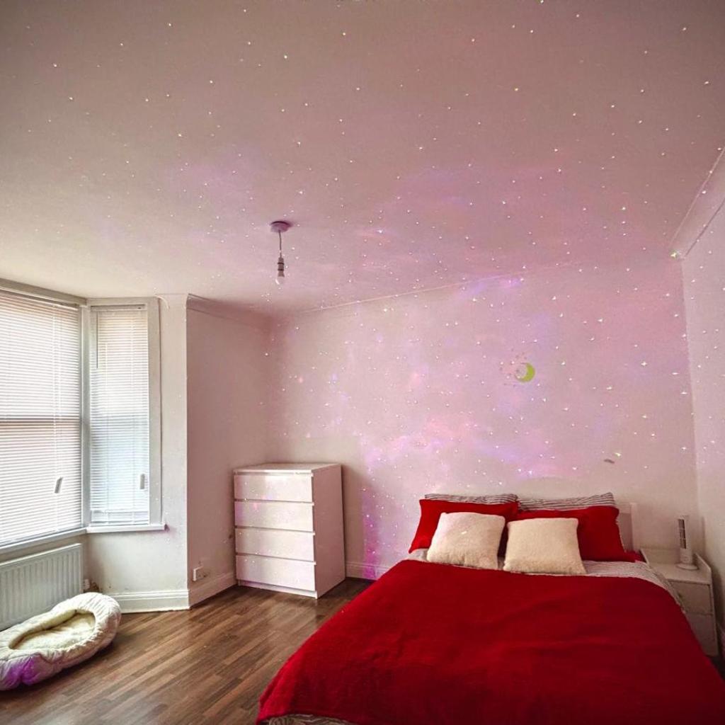 Photograph of Stratford Accommodation - shared bathroom