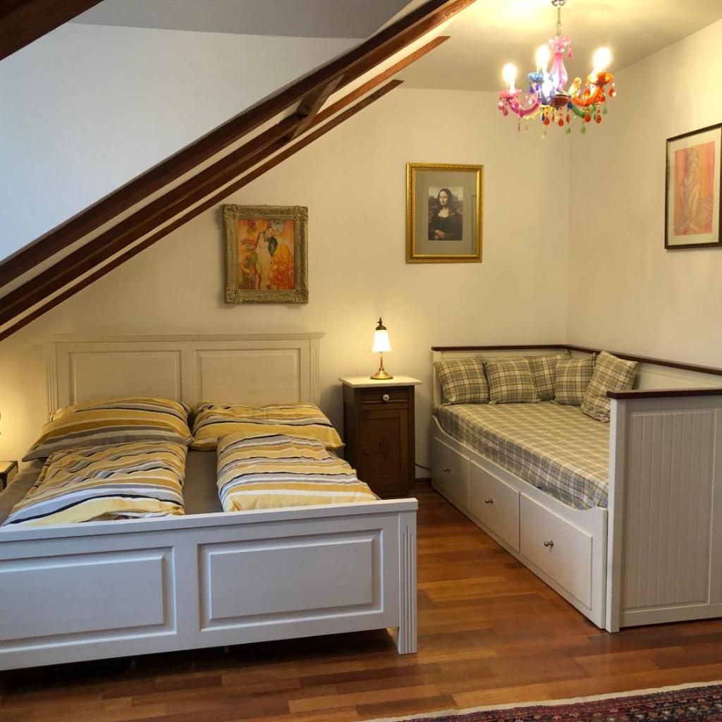 Photograph of Park Apartment