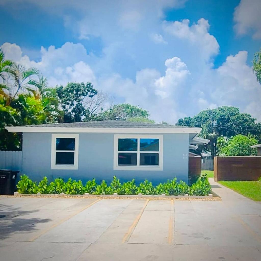 Photograph of · 02 Walk to DT FTL - Serene apartment - King Bed