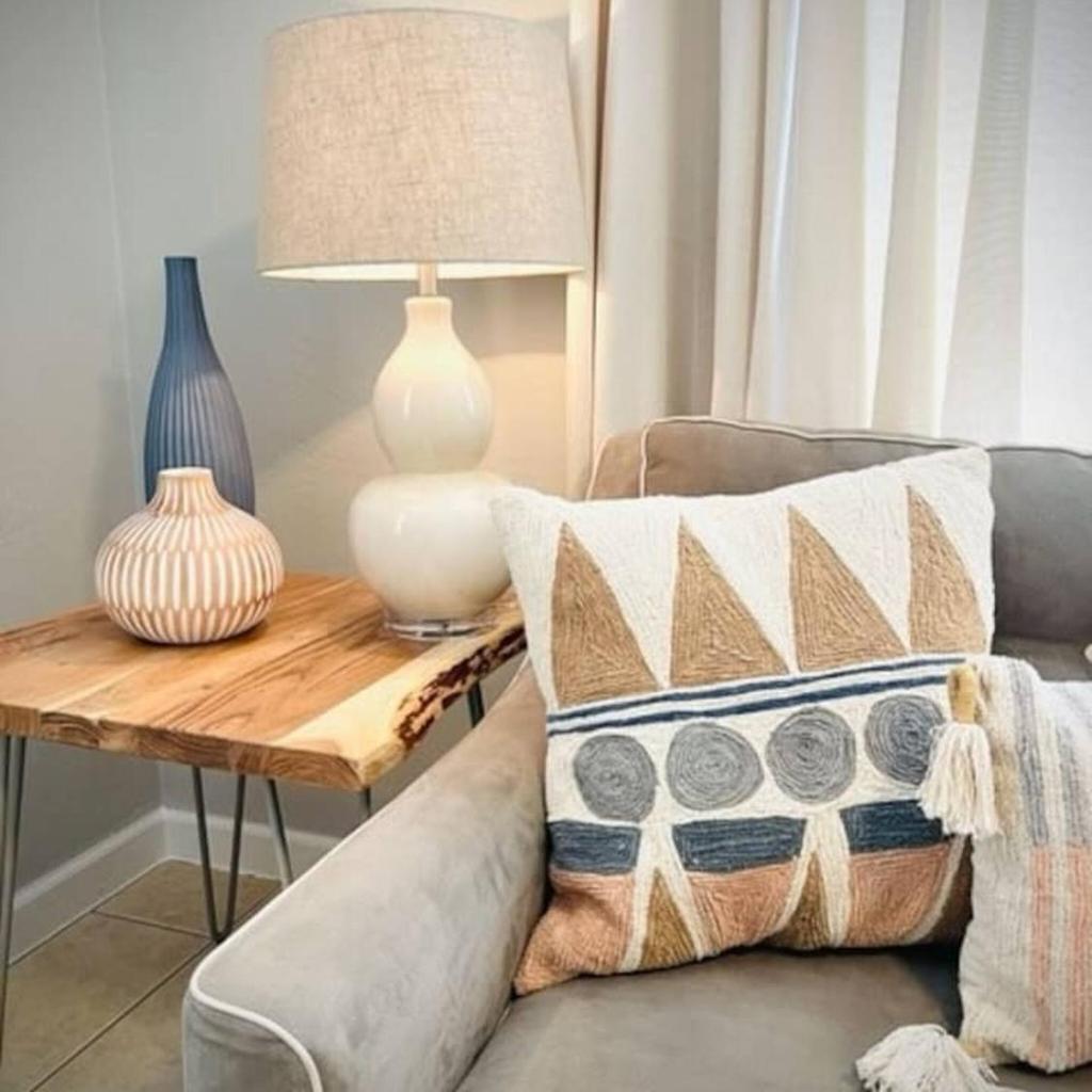 Photograph of · 02 Walk to DT FTL - Serene apartment - King Bed