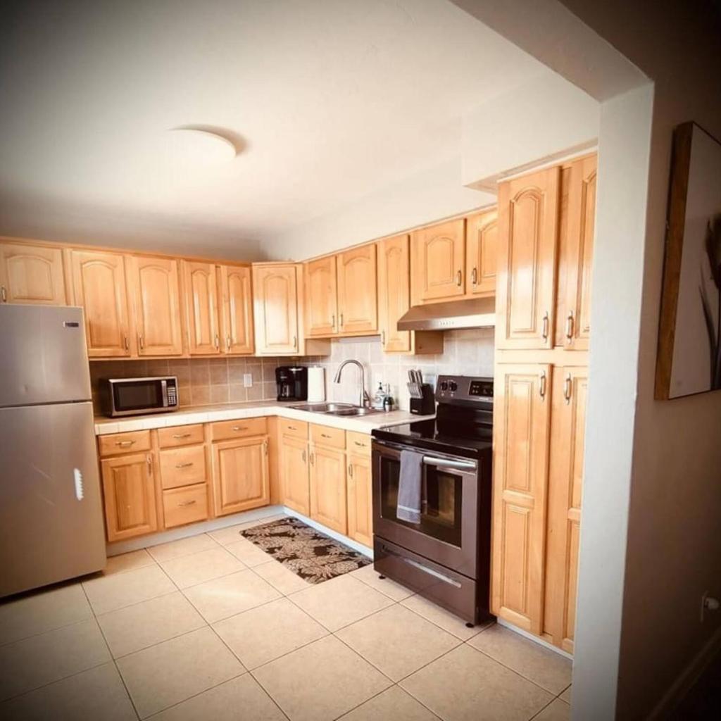 Photograph of · 02 Walk to DT FTL - Serene apartment - King Bed