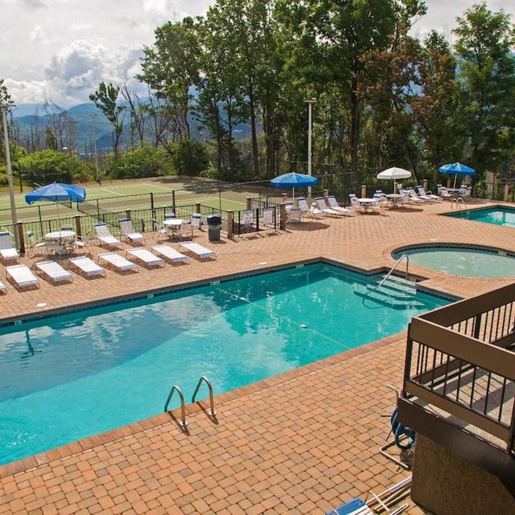 Photograph of Terrace Garden Manor by American Patriot Getaways