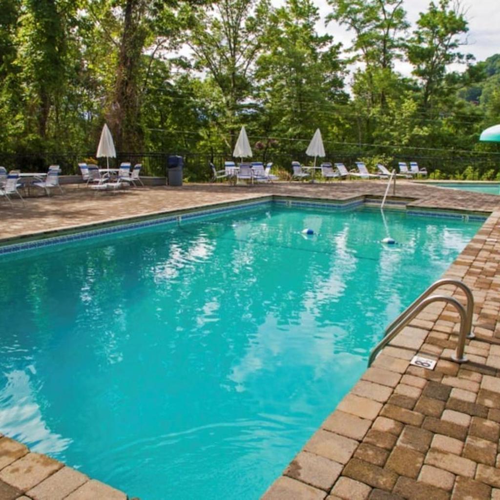 Photograph of Terrace Garden Manor by American Patriot Getaways