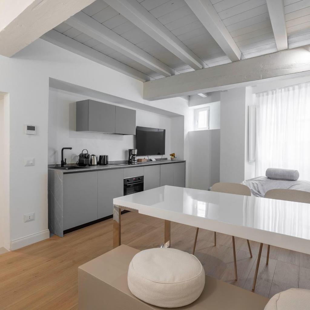 Photograph of Elegant Apartments Near The Duomo