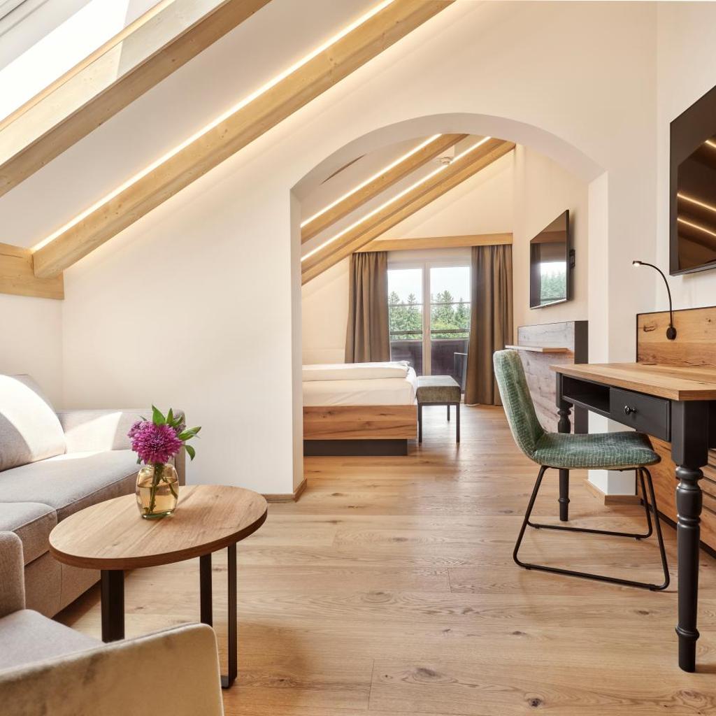 Hotel Gsteig — 