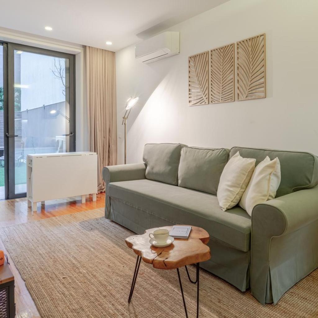 Photograph of Lovely & Centre Flat with Terrace by HostWise