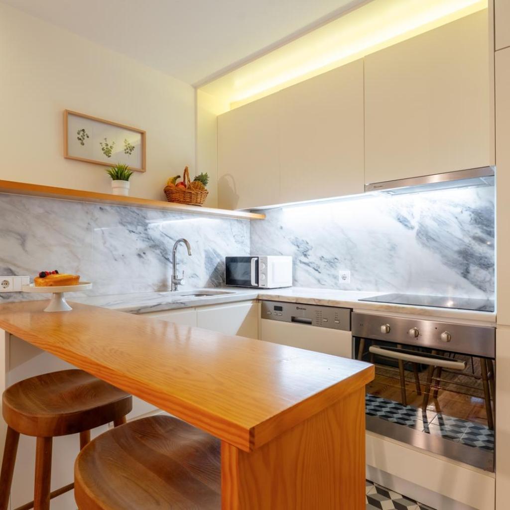Photograph of Lovely & Centre Flat with Terrace by HostWise