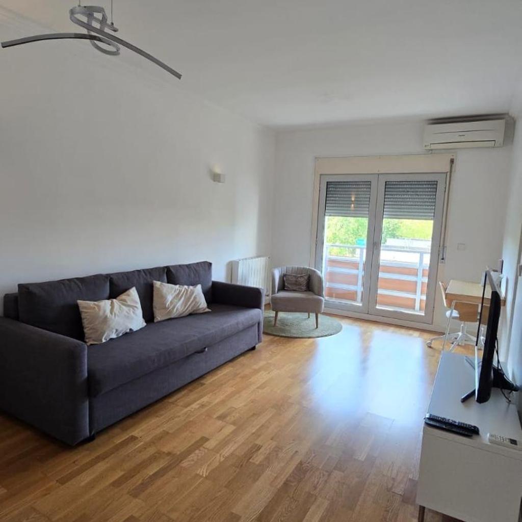 Photograph of City Living 1BR in Expo Center