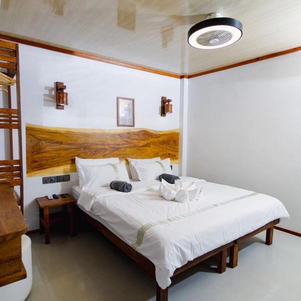 VelaaVani - Turtle Hive Dhiffushi, photo 2