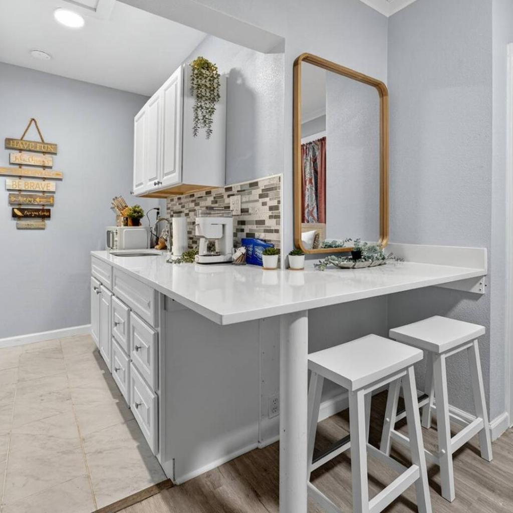 Photograph of Unit 12 Simple Comfy Tiny Pensacola Studio