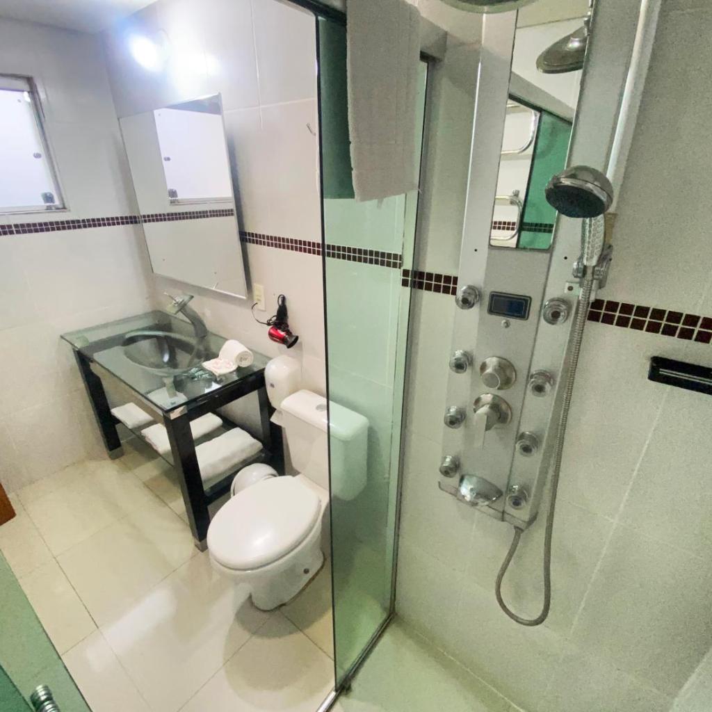 Emirates Hotel & Suites — foto 3