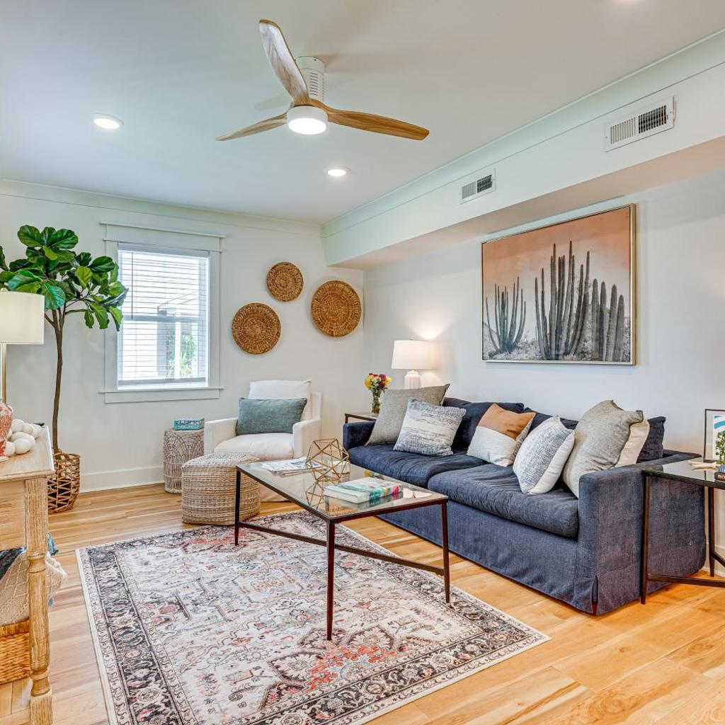 Photograph of Dtwn Retreat w/ Game Room! Walk to Hampton Park