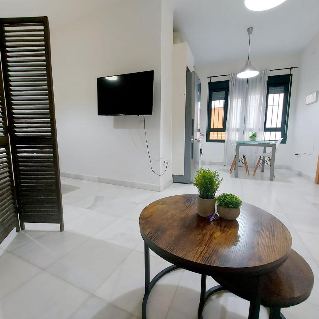 Photograph of ESTUDIO MORGADO.Tranquilidad. Calle Amor de Dios!