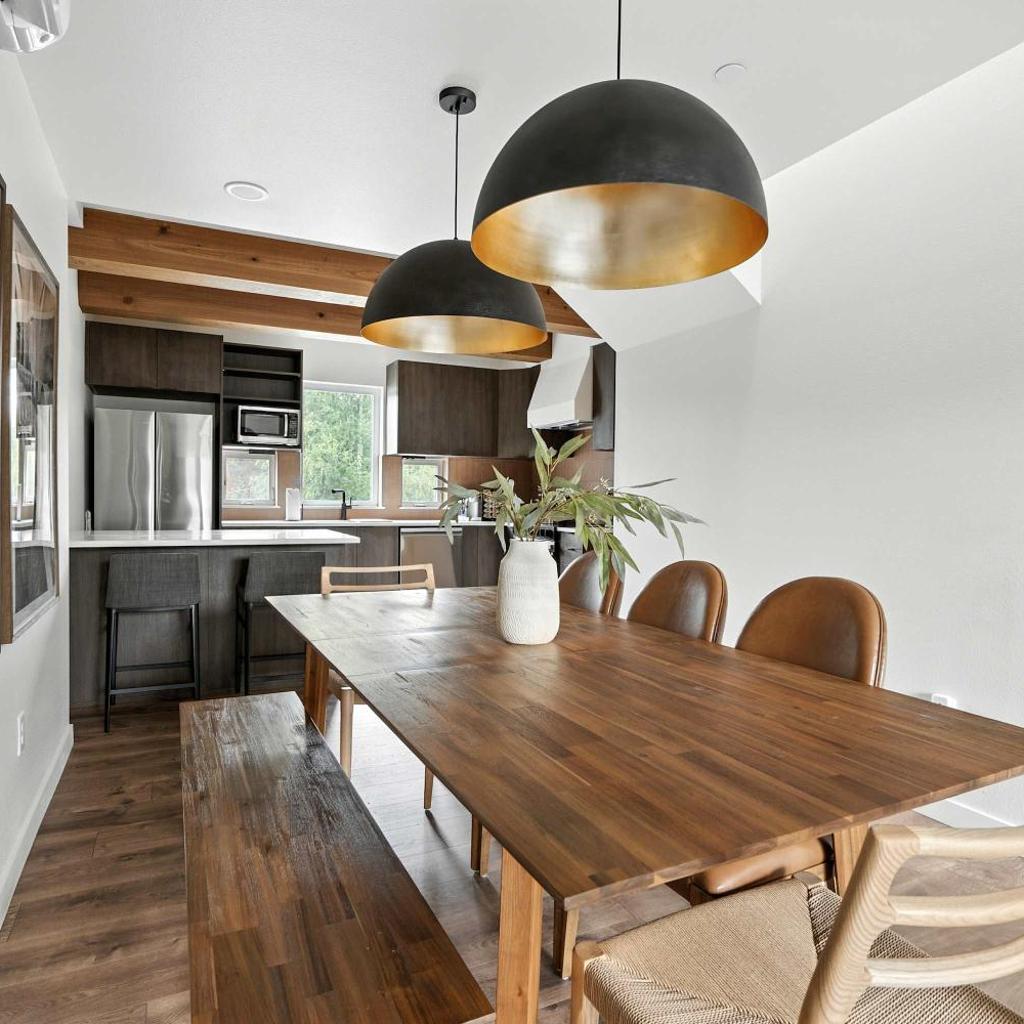 Photograph of 5BR at The Adelynn - Luxury Build - Walk to All