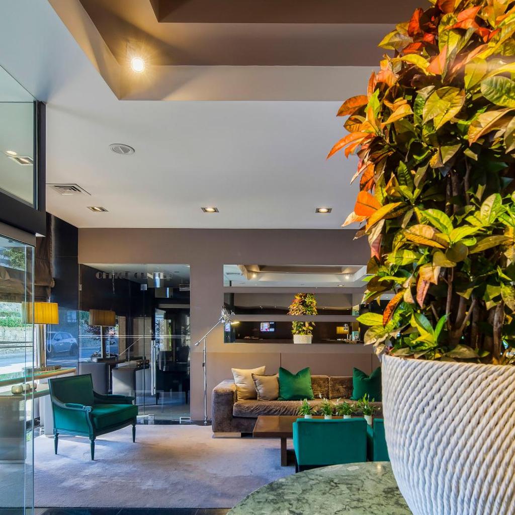 Cidnay - Hotel & Executive Center — 