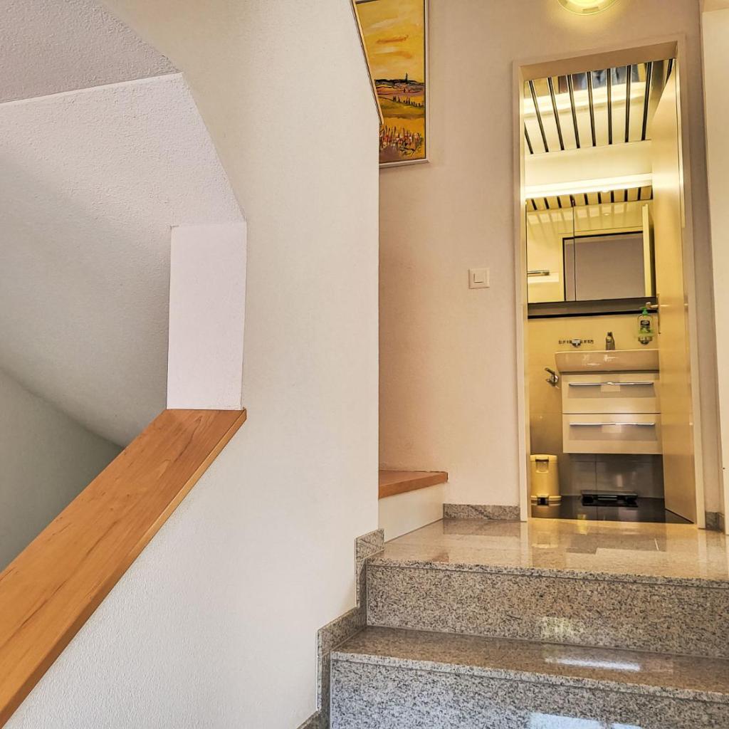 Image 11 - Apartment La Perla by Interhome