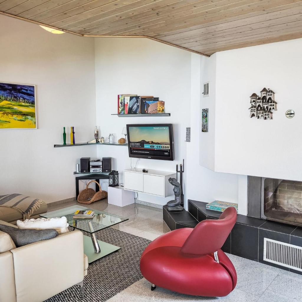 Image 25 - Apartment La Perla by Interhome