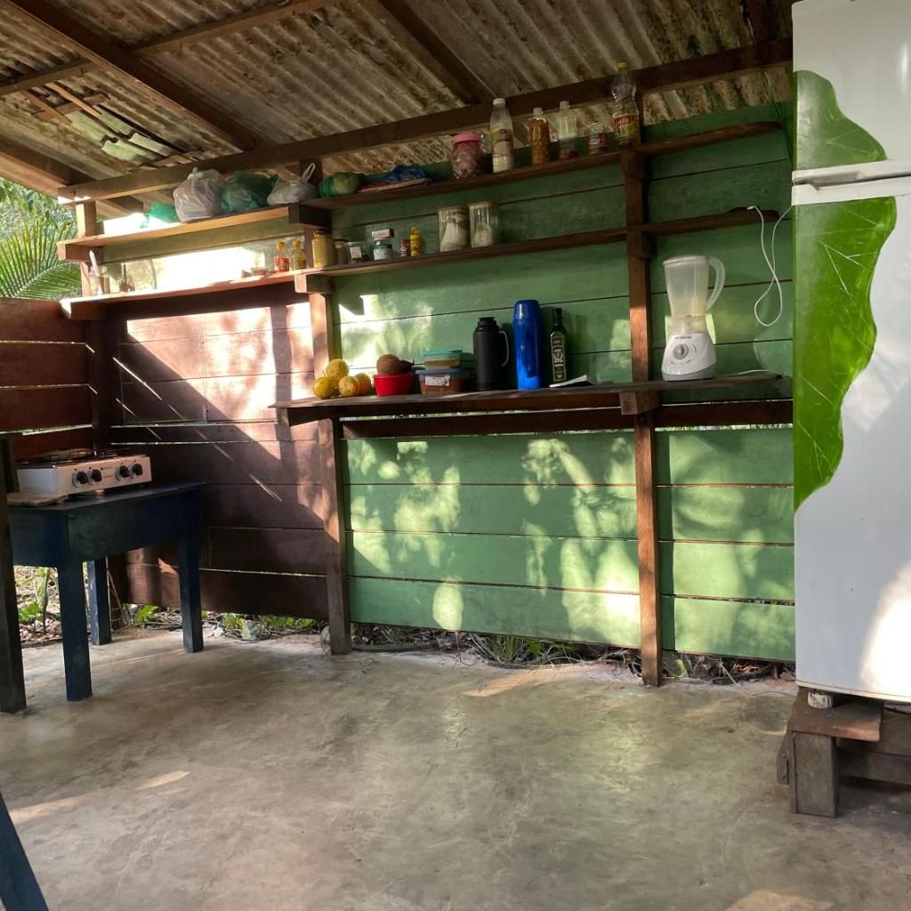 Caminho das pedras-Medicina, Consciência e espiritualidade- Hospedaria na floresta com saída ao Igarapé — foto 9