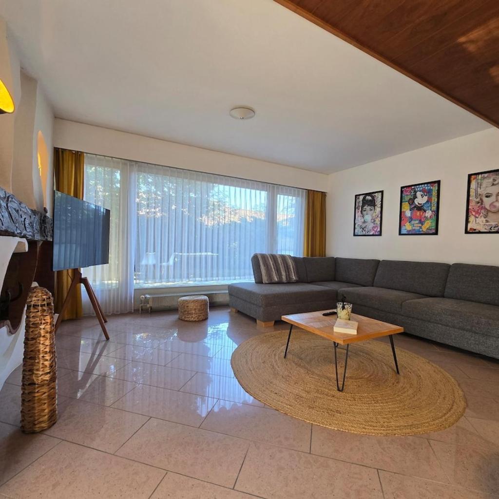 Photograph of Peaceful family villa close to Geneva city center