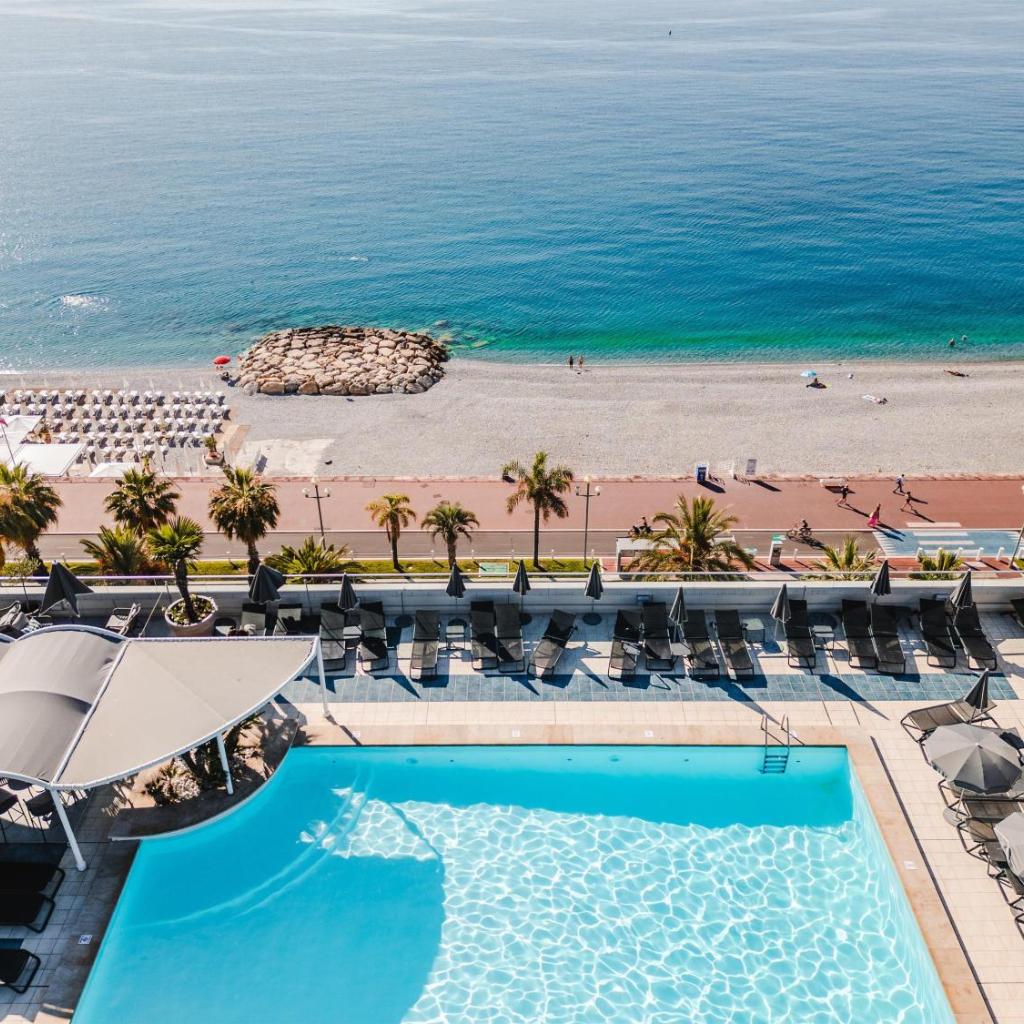 Photograph of Radisson Blu Hotel Nice