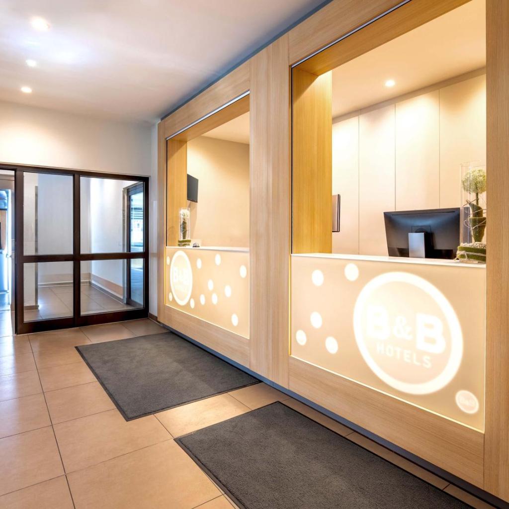Photograph of B&B Hotel Stuttgart-Bad Cannstatt