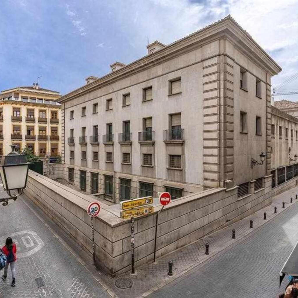 Photograph of Alojamientos con Encanto Granada 3000