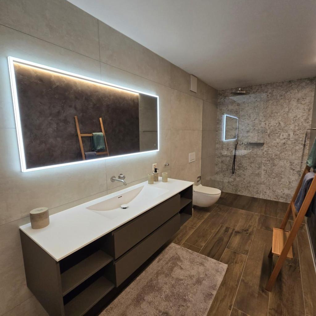 Image 19 - Luxury Lake View Apartment Minusio by HolAp