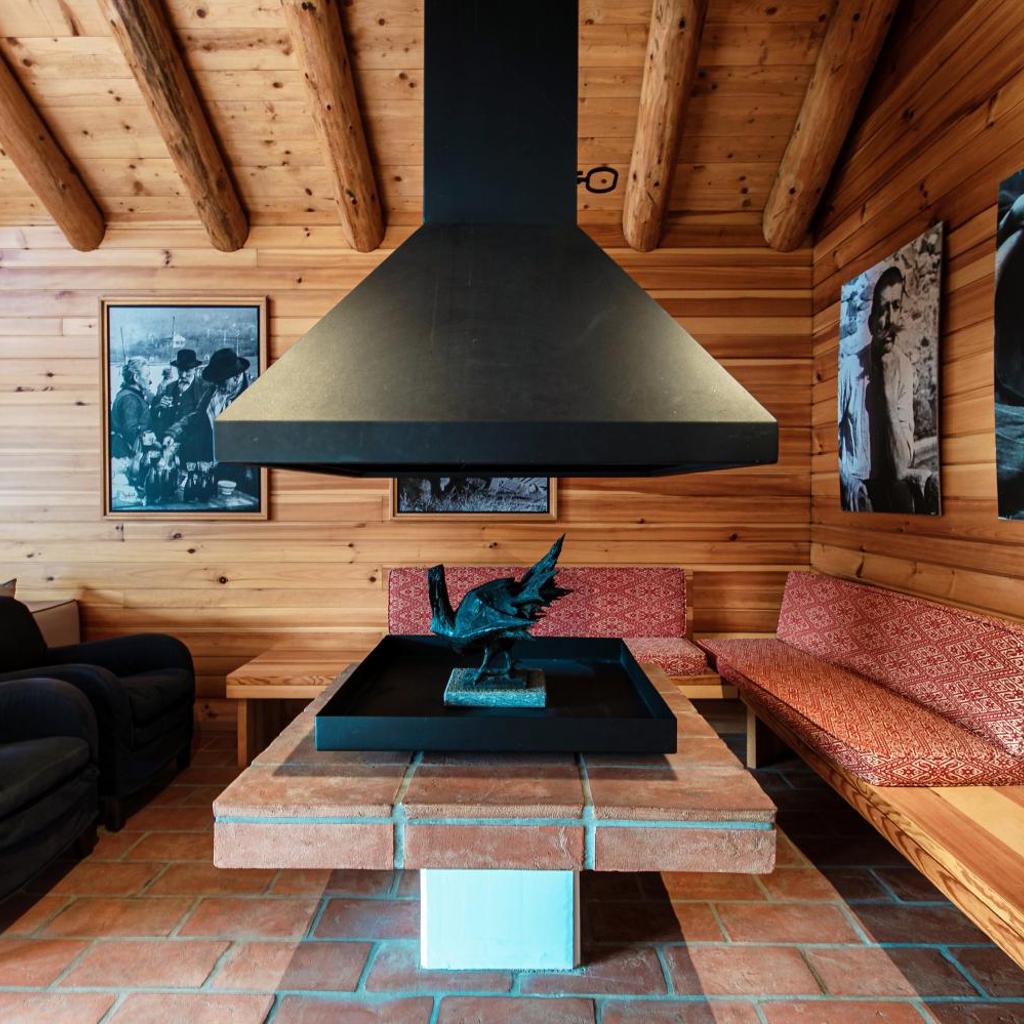 Image 15 - Maison Dalpe by Quokka 360 - Contemporary Alpine Living