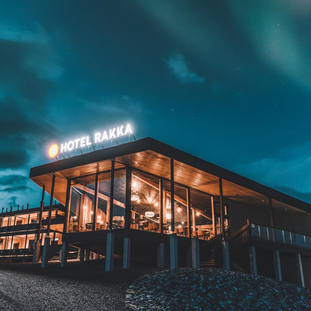 Santa's Hotel Rakka — 