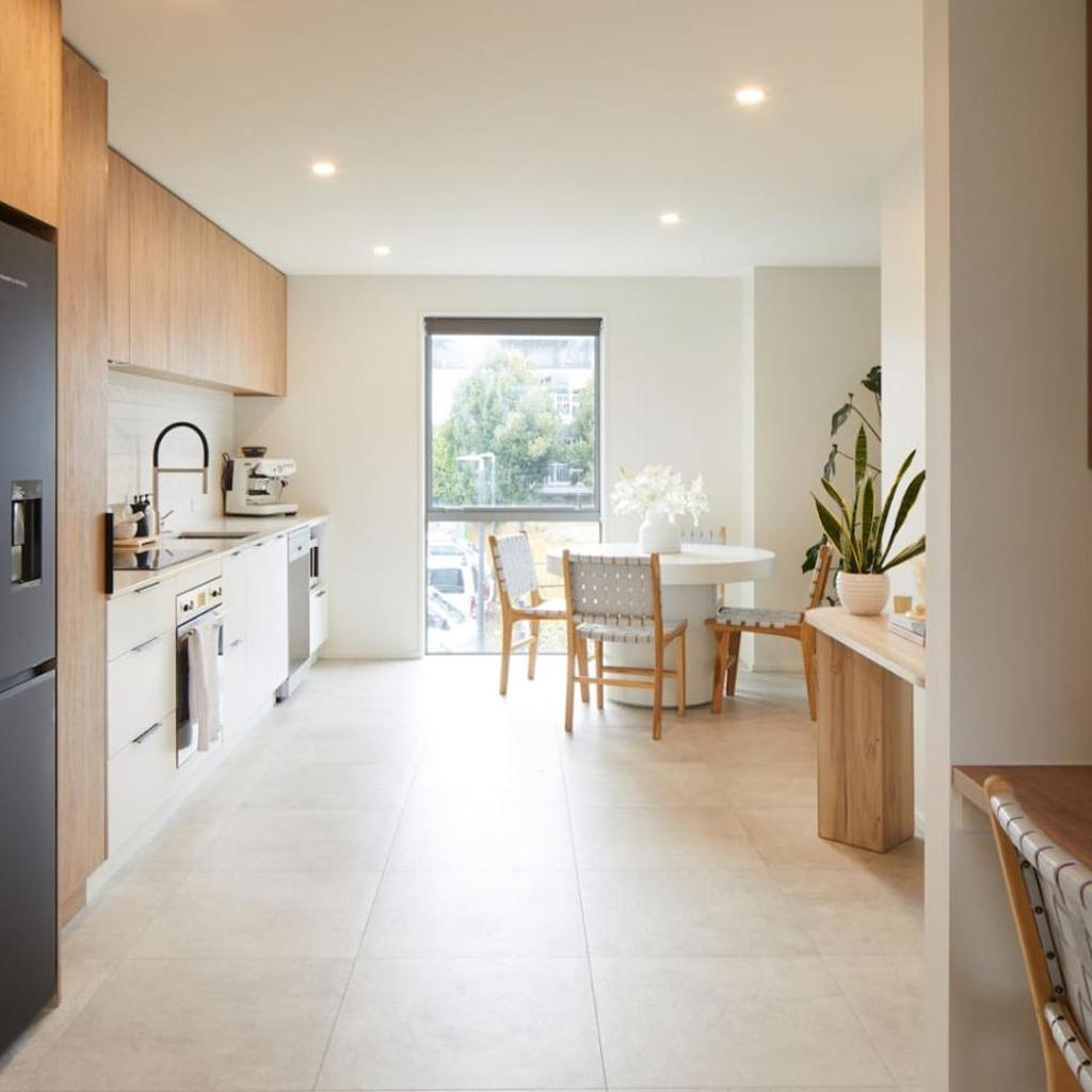 Photograph of Spacious 3 Bedroom Townhouse Steps from the CBD