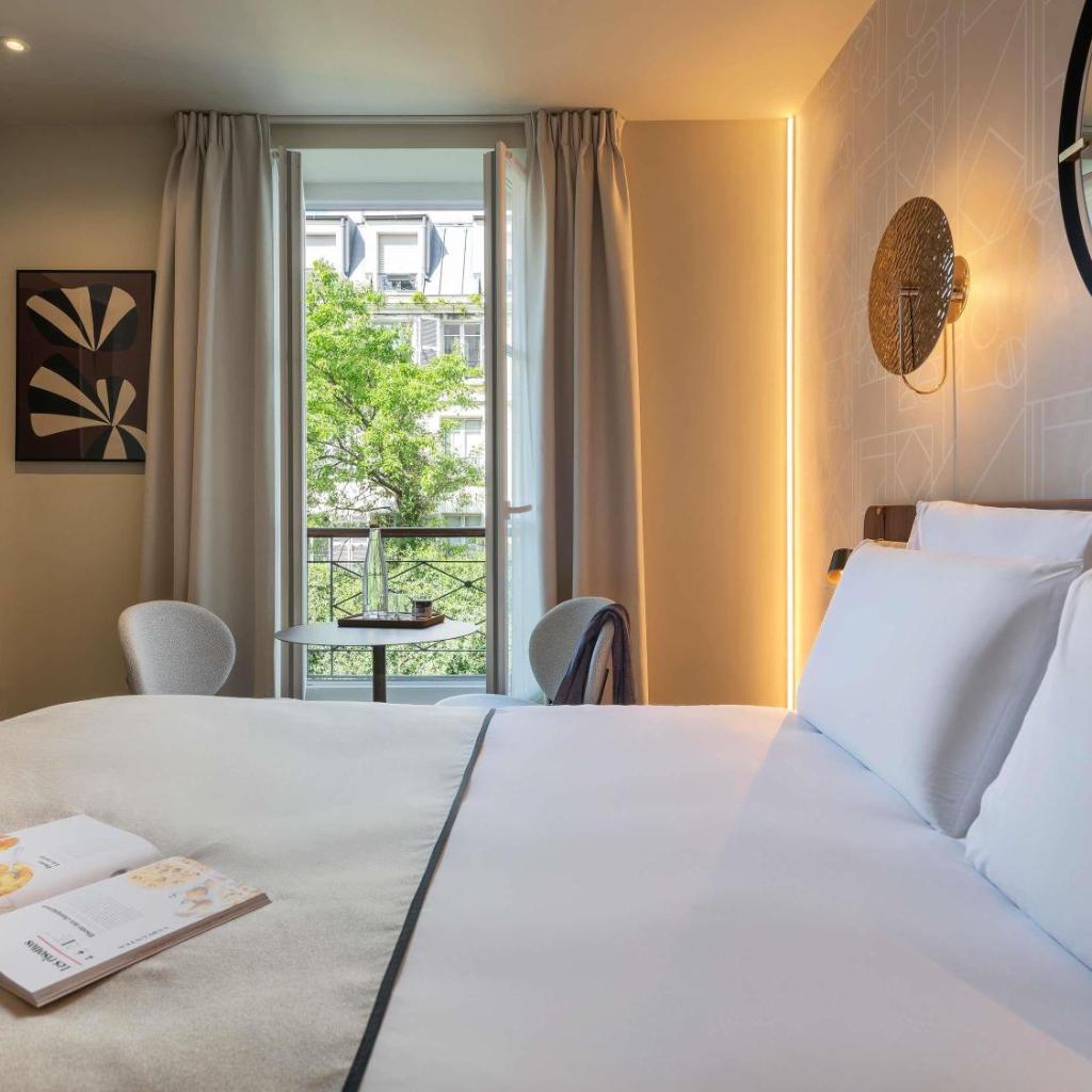 Photograph of Mercure Paris Opera Grands Boulevards
