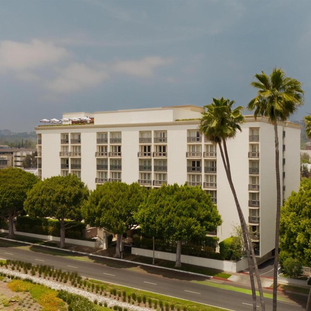 Photograph of L'Ermitage Beverly Hills