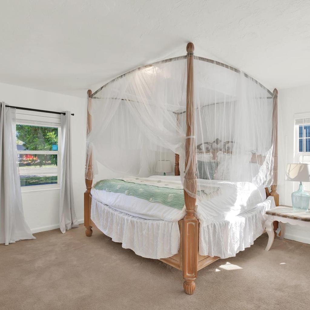 Photograph of The Perfumers House Hot Tub Near St Pete Beach