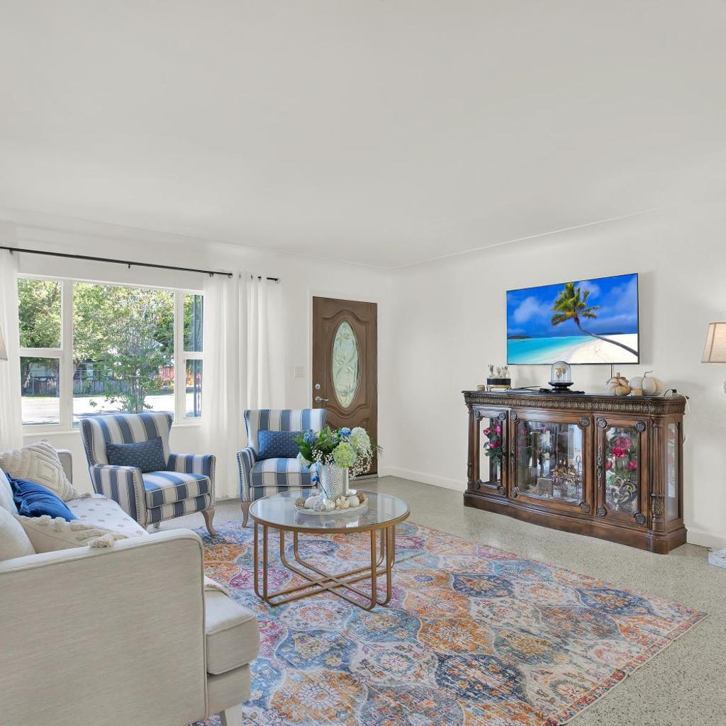 Photograph of The Perfumers House Hot Tub Near St Pete Beach
