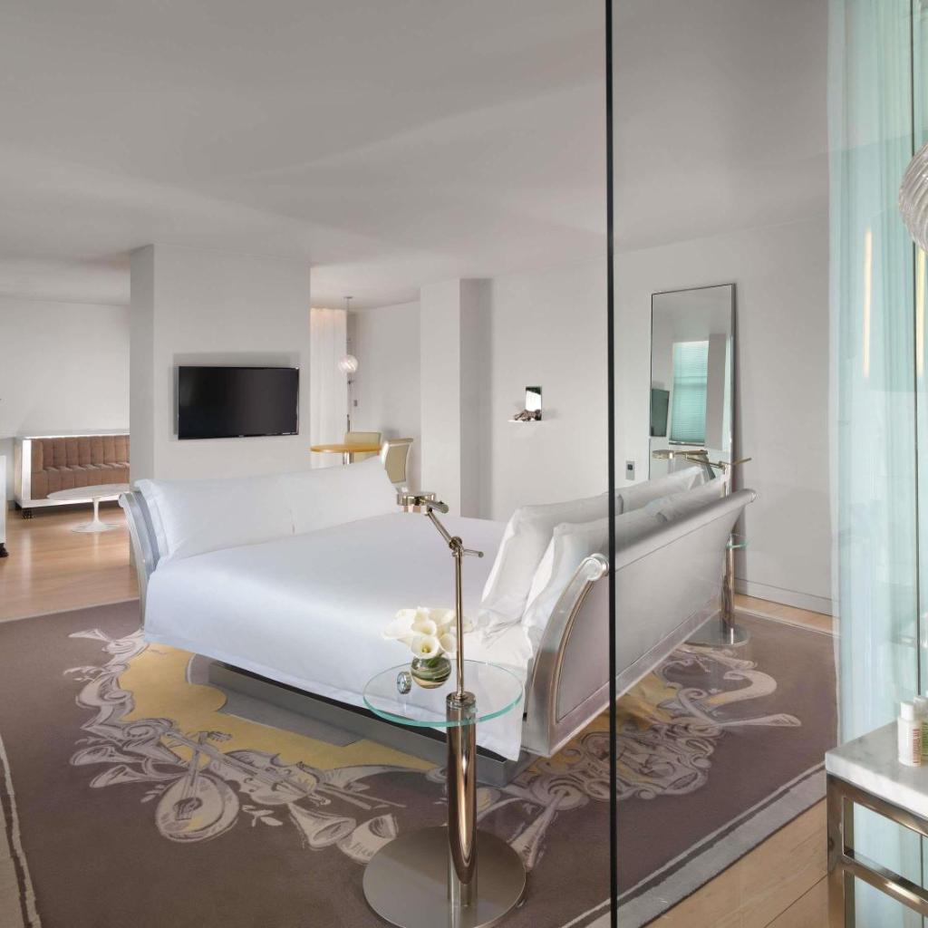 Photograph of Sanderson London