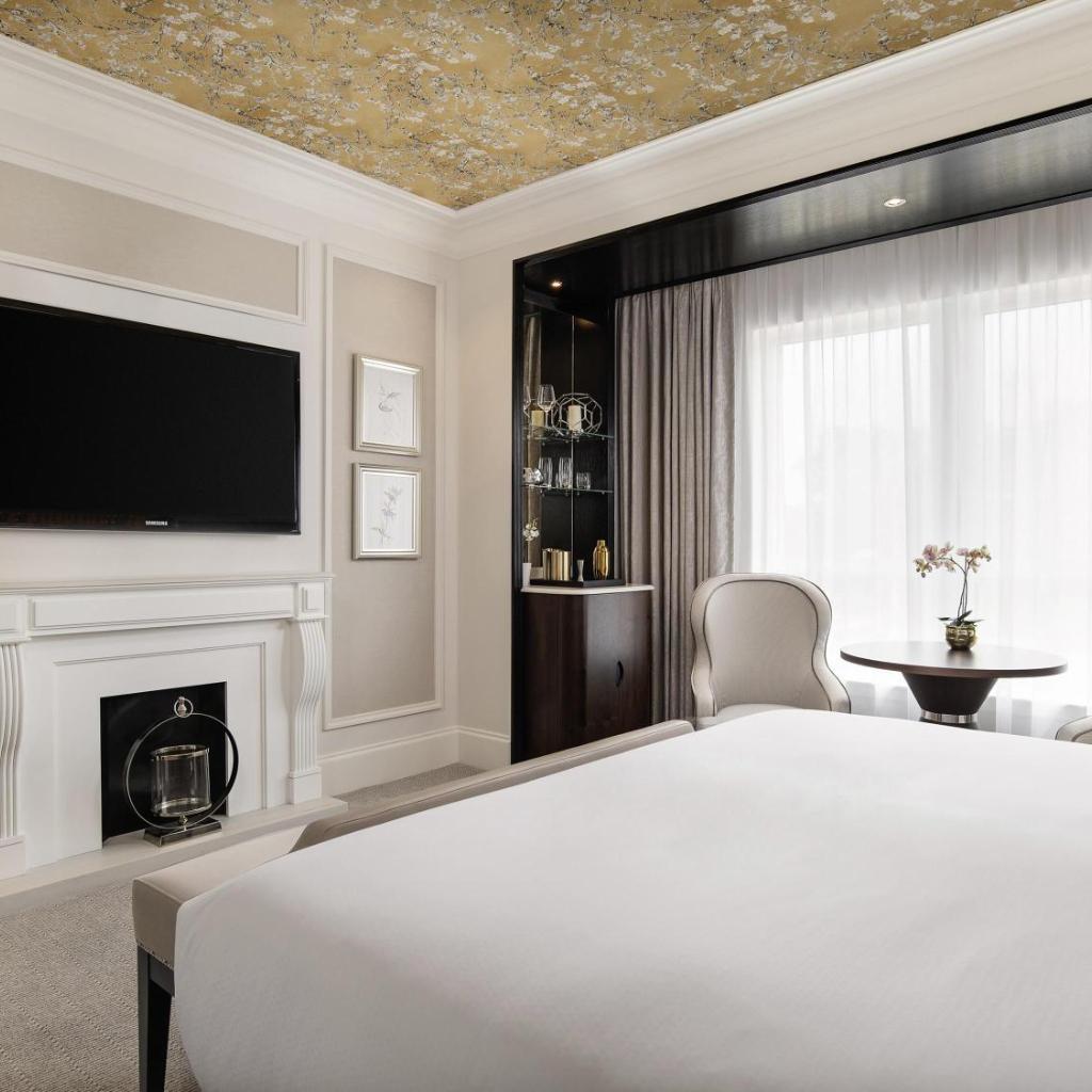Fairmont Windsor Park — 