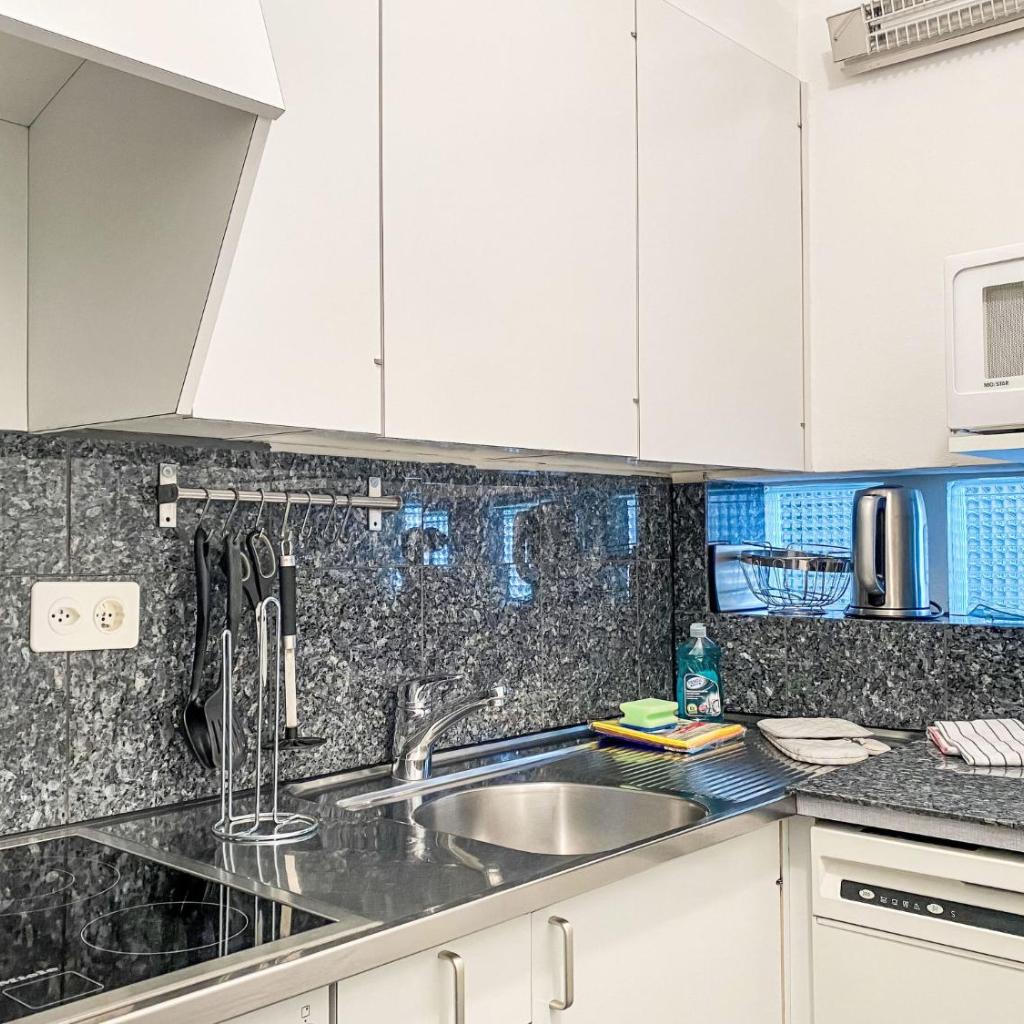 Image 5 - Apartment Lakeview App 501 by Interhome