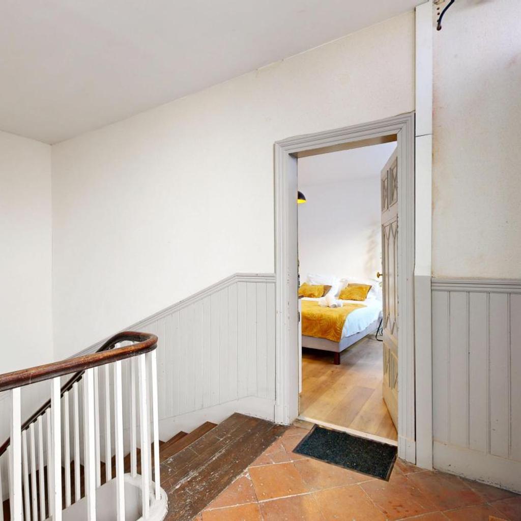 Photograph of Le Cyrano by expat renting - Hyper centre - Wifi