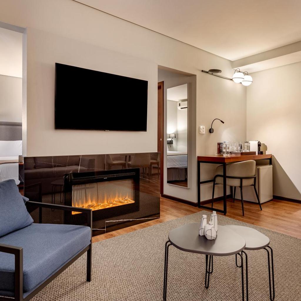 Monthez Hotel & Eventos — 
