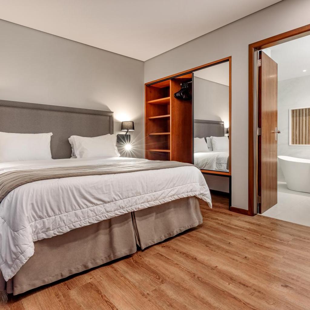 Monthez Hotel & Eventos — 