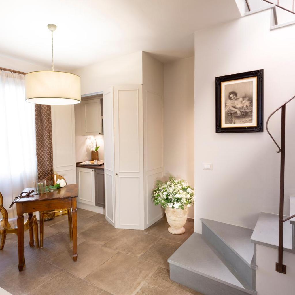 Photograph of La Corte Home Tower QK Costa 58