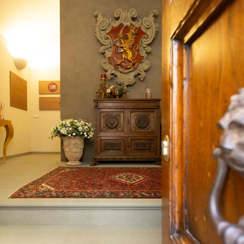 Photograph of La Corte Home Tower QK Costa 58