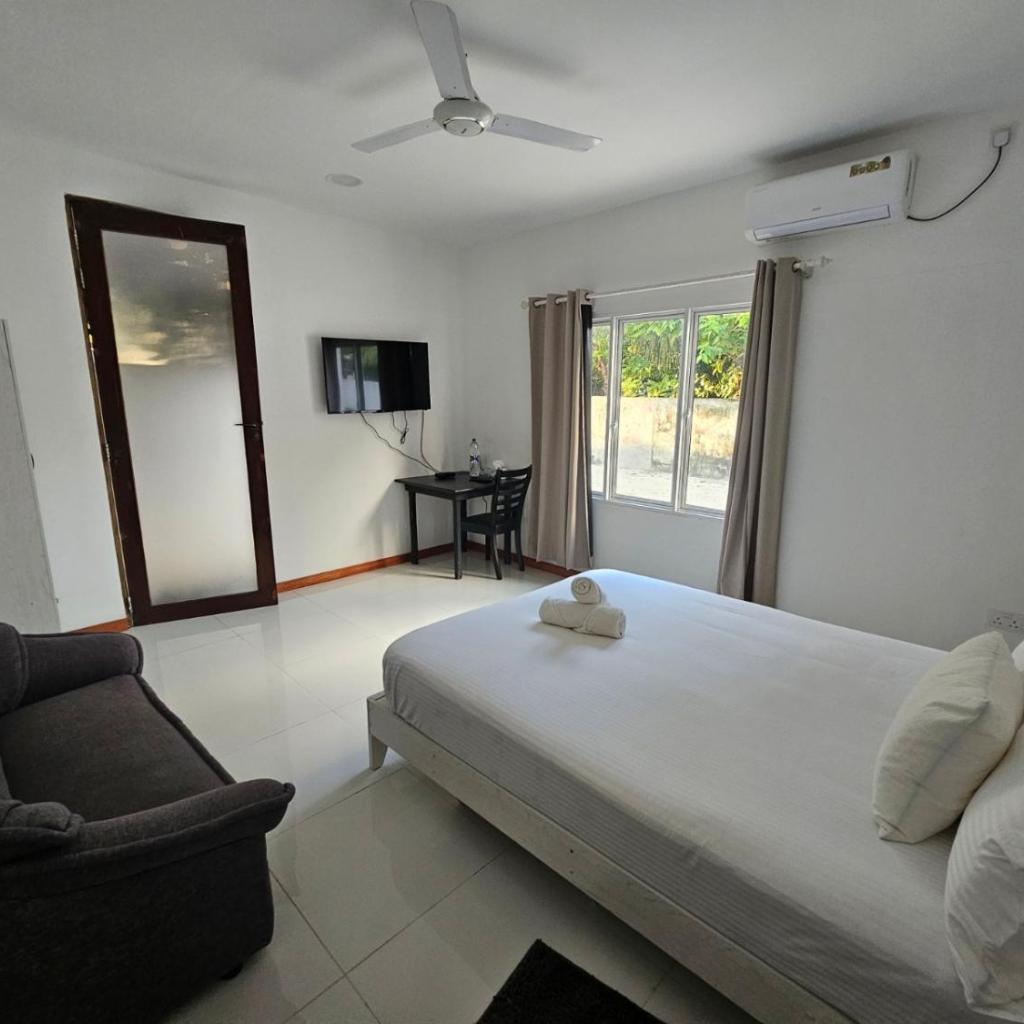 Surf Trip Maldives, photo 2