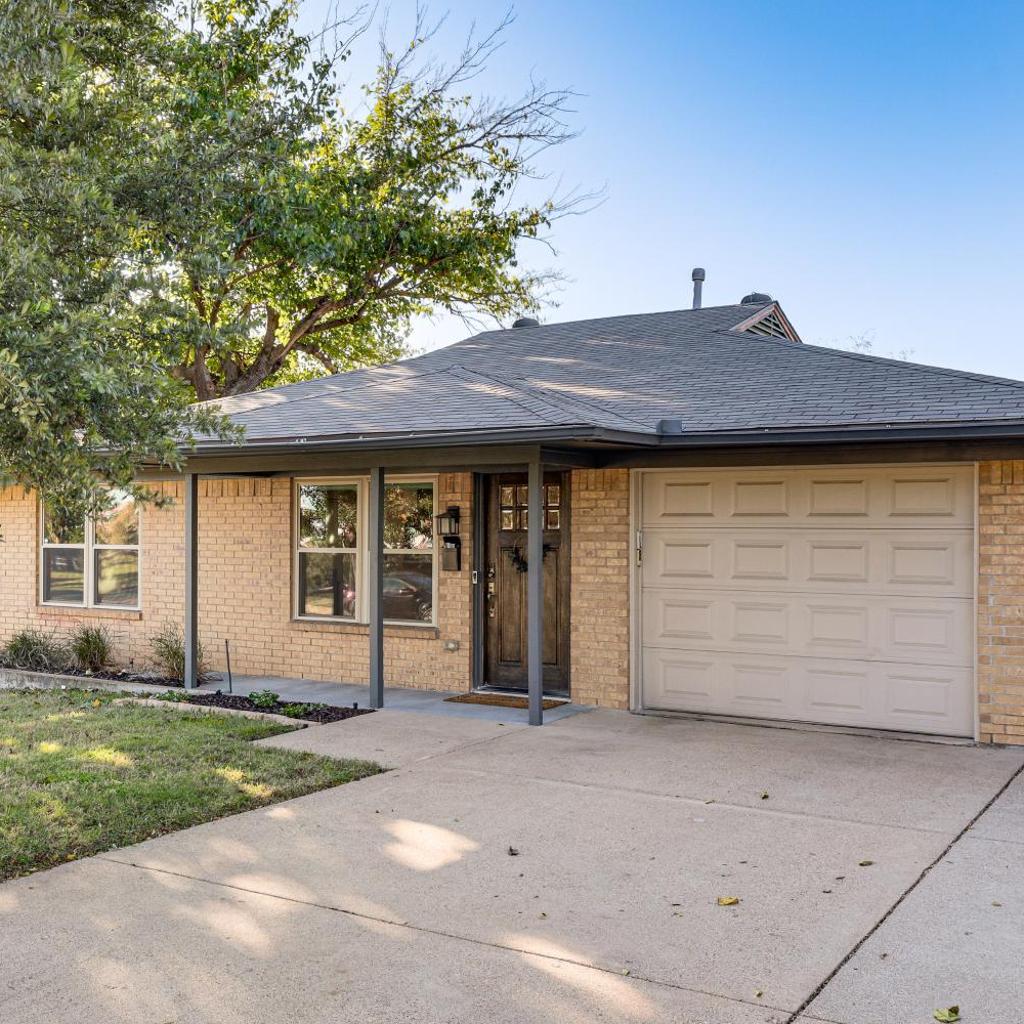 Photograph of Dog-Friendly Dallas Home w/ Fenced Yard!