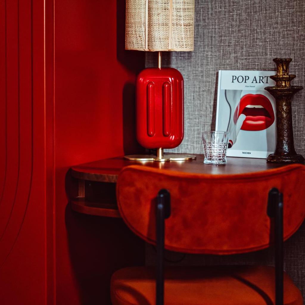 1.75 Paris La Trêve — 