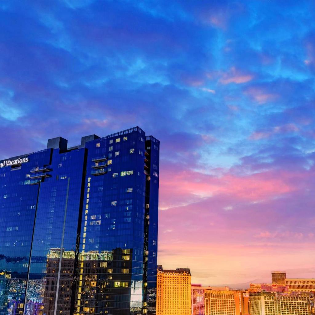 Hilton Grand Vacations Club Elara Center Strip Las Vegas — 